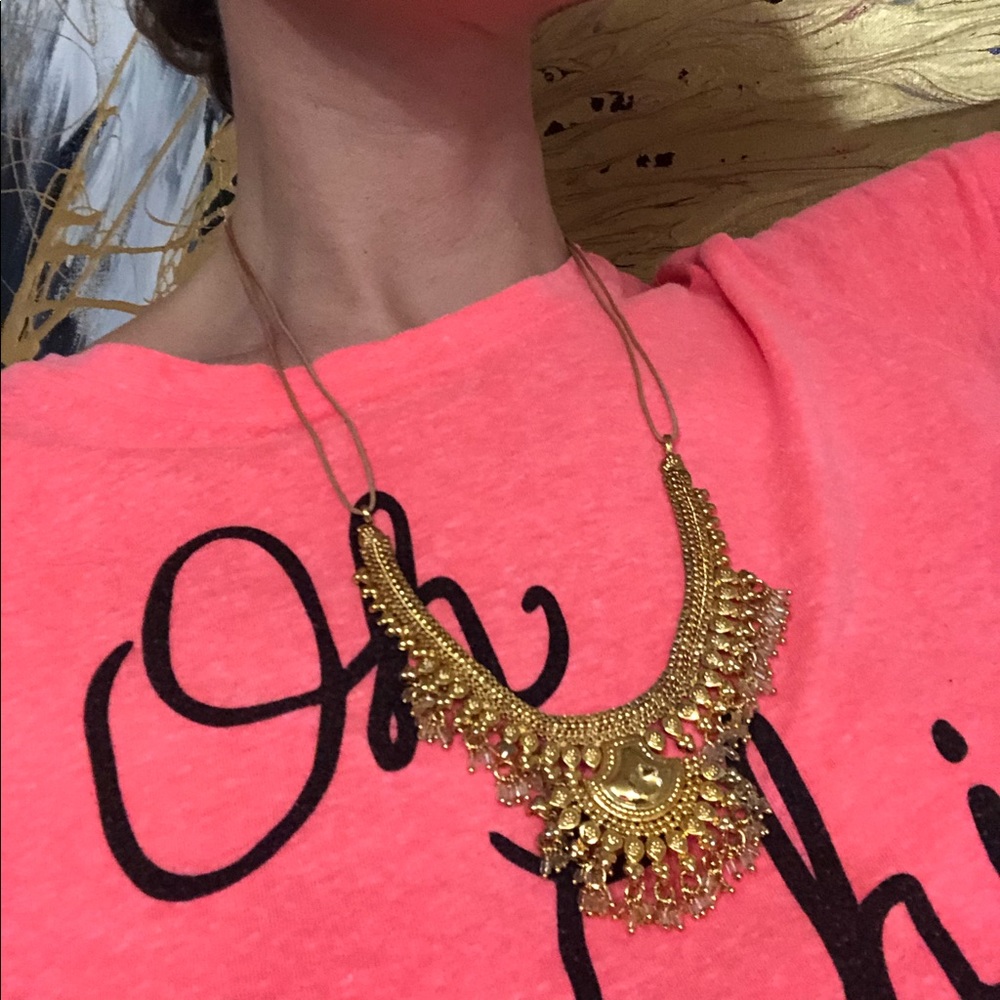 Gold Indian necklace with leather